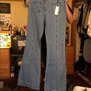 High waisted bell bottom jeans, size 27